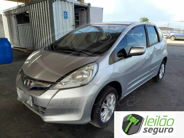 LOTE 039  HONDA/FIT LX 1.4 16V 2013