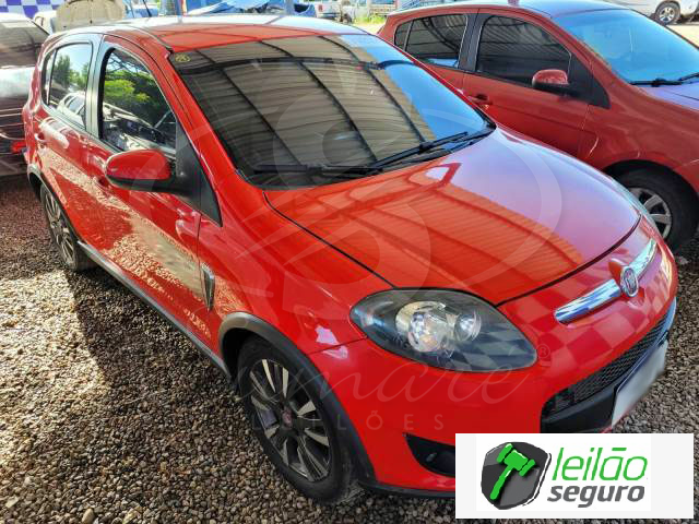 LOTE 032 FIAT/PALIO SPORTING 1.6 16V E.TORQ 2014